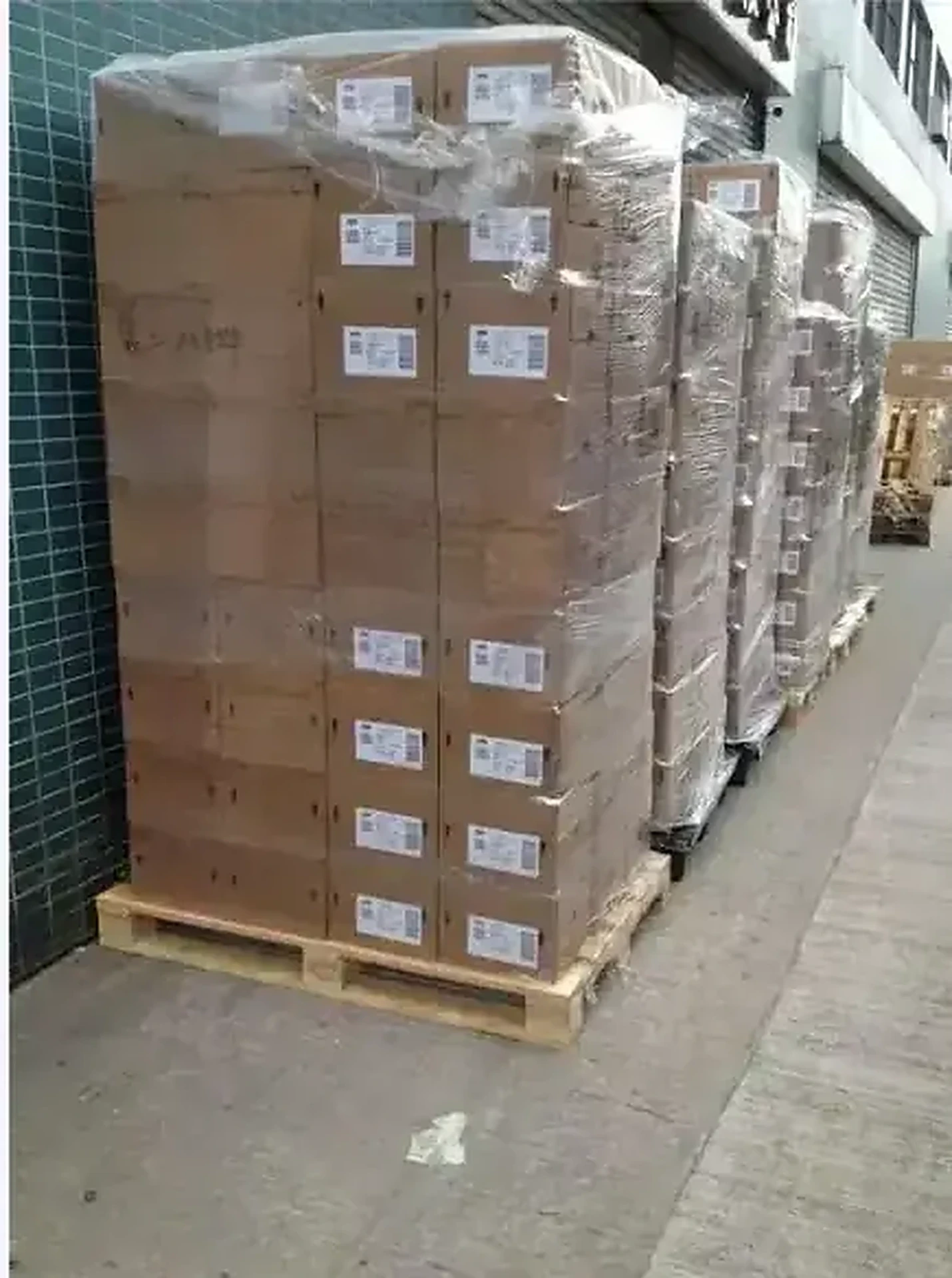 打托企业与批发货物